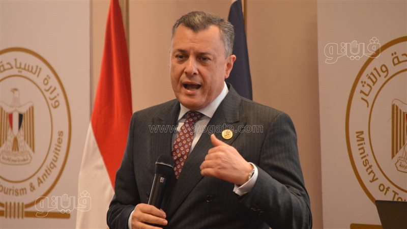  أحمد عيسى وزير السياحة