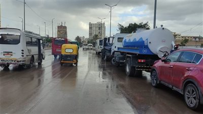 هطول أمطار غزيرة في محافظة الإسكندرية (بث مباشر)