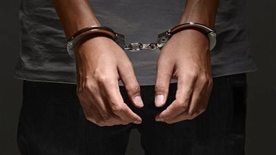 سقوط عصابة نشل الهواتف المحمولة من المواطنين بقصر النيل