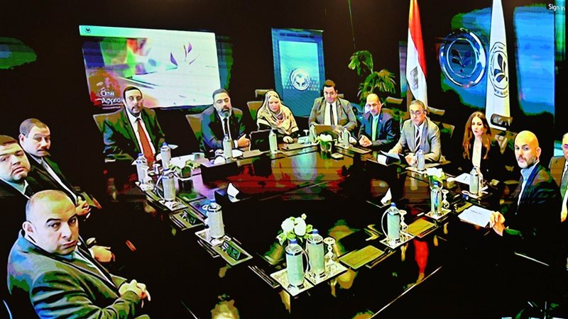 اجتماع برئاسة الدكتور