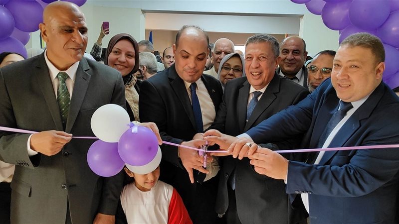 جانب من الافتتاح،فيتو