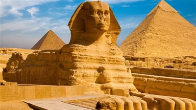 موقع أمريكي يسلط الضوء على أسباب زيادة إقبال السائحين على زيارة مصر