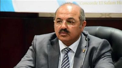 الأولمبية تقرر إيقاف هشام حطب وتختار ياسر إدريس قائما بأعمال رئيس اللجنة 
