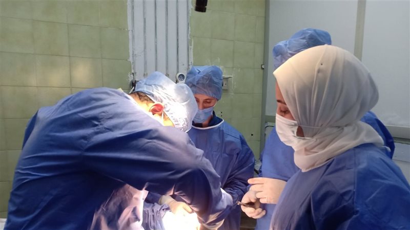 جراحة دقيقة بالفك،فيتو