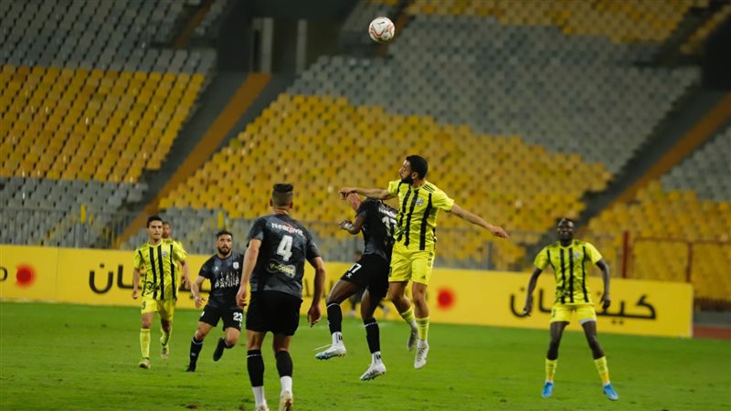 المقاولون وفاركو،