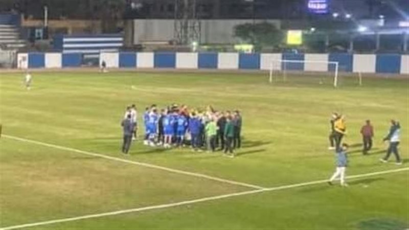 انسحاب لاعبو تليفونات