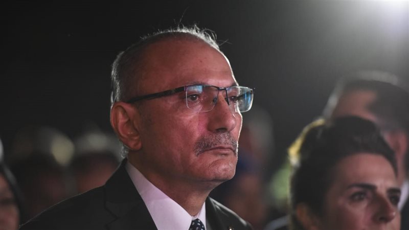 السفير التركي، فيتو
