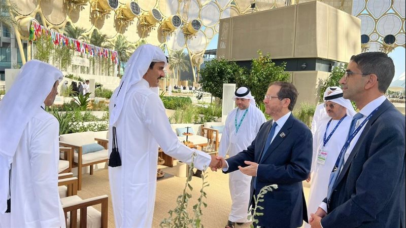 أمير قطر ورئيس إسرائيل،