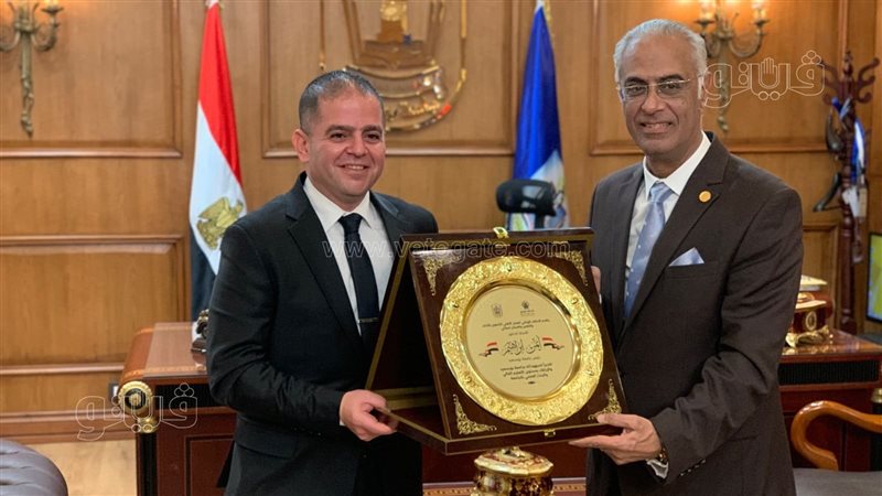 رئيس جامعة بورسعيد