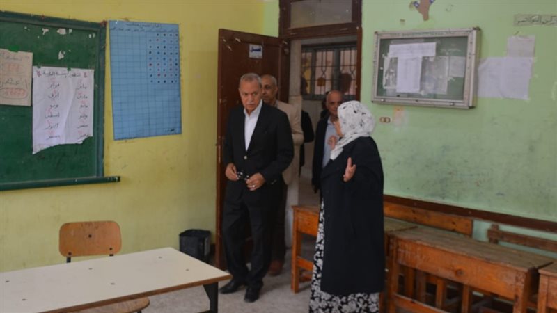 محافظ القليوبية خلال