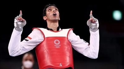سيف عيسى يودع أولمبياد باريس رسميا بعد خسارة بطل الدنمارك في ربع النهائي