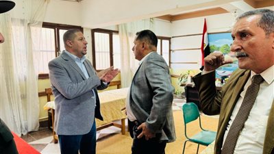 السكرتير المساعد للبحيرة يتفقد المقرات الانتخابية بدمنهور وإيتاى البارود 
