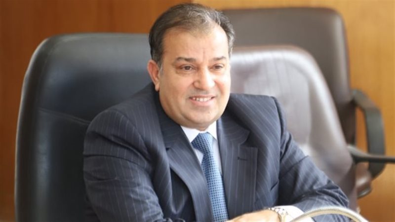 الدكتور احمد عكاوي