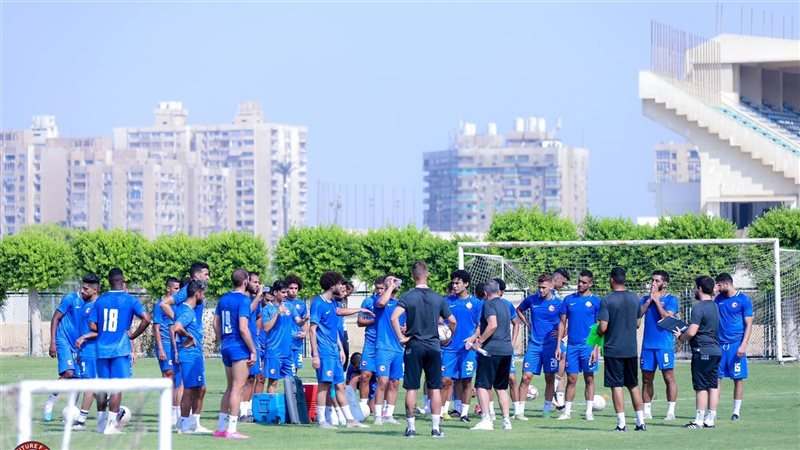 فيوتشر، فيتو