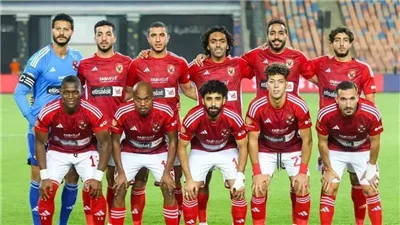 فحص طبي لمدافع الأهلي 