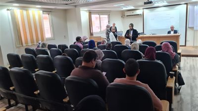 دورات تدريبية على وحدة البرامج الصحية للحماية الاجتماعية لغير القادرين بالبحيرة 