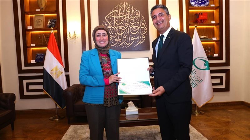 تكريم الفائزين، فيتو