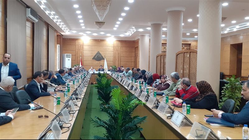 جامعة بنها، فيتو
