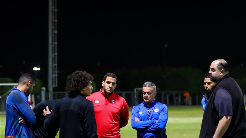 ريكاردو مع لاعبي