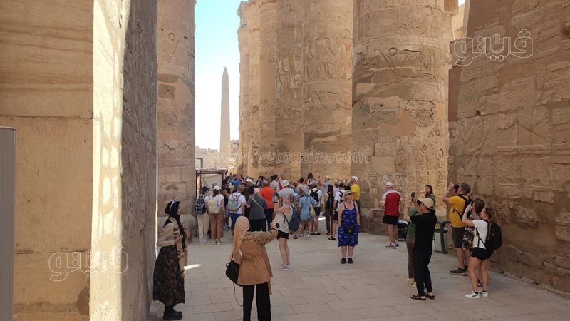توافد السياح على