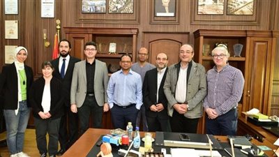 جامعة عين شمس تستضيف الخبير البريطاني 