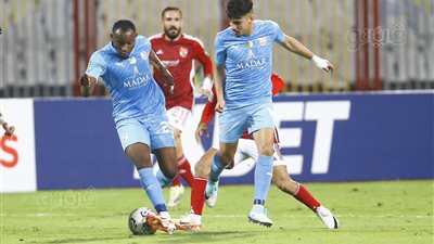 الأهلي يواصل بحثه عن الهدف الأول في مرمي بلوزداد بعد مرور 75 دقيقة (صور)