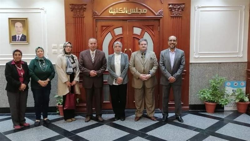 جانب من المؤتمر،فيتو
