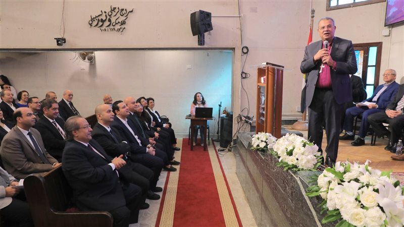 الدكتور القس أندريه