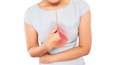 أعراض ارتجاع المريء، والأسباب والمضاعفات وطرق الوقاية والعلاج
