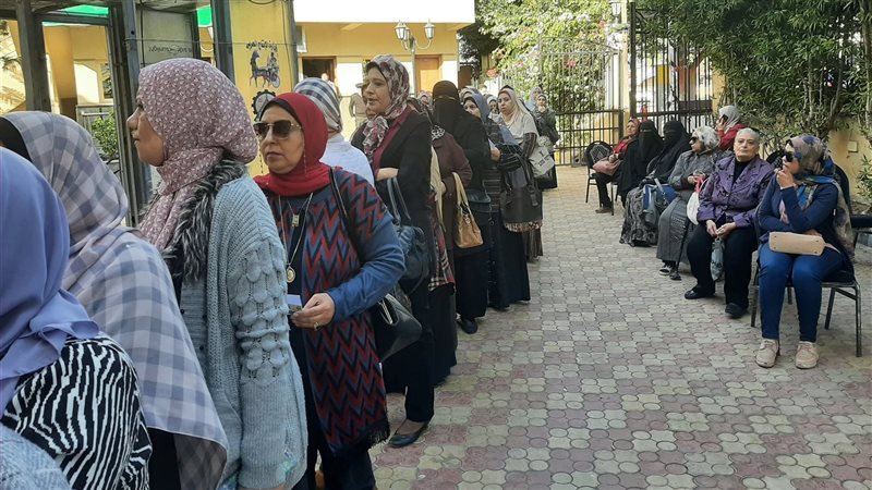 طوابير السيدات بالبحيرة،