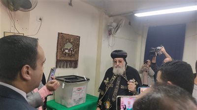 البابا تواضروس: أطالب الجميع بالالتزام، والتنظيم رائع في جميع أنحاء الجمهورية (صور)