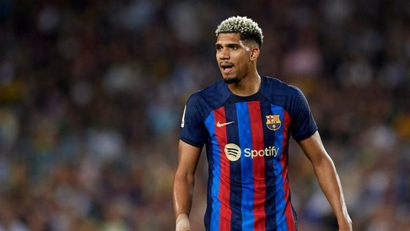 رونالد أراوخو لاعب