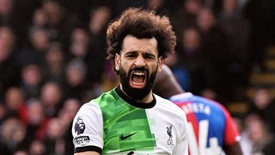 محمد صلاح ينافس رونالدو وميسي على جائزة كبرى
