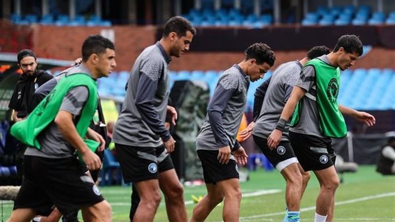 بيراميدز، فيتو