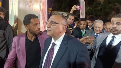 عبد السند يمامة يتفقد سير العملية الانتخابية بلجان الدقي (فيديو وصور)