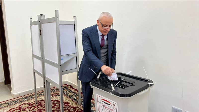 م. عبدالمطلب عمارة،فيتو