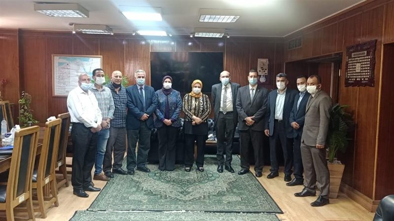 مسئولو الشركة المصرية