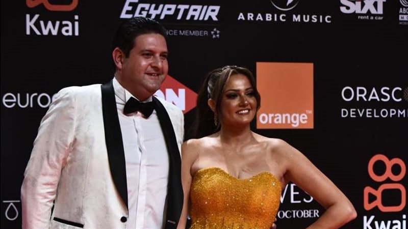 النجمة بشرى وزوجها