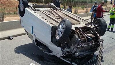 التحقيق في إصابة 6 أشخاص إثر انقلاب سيارة أمام دار مصر بـ 6 أكتوبر