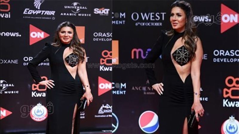 الفنانة نجلاء بدر
