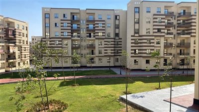 الإسكان: الإسراع بمعدلات تنفيذ السكن البديل بالعبور 