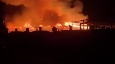 إخماد حريق نشب بمخلفات أخشاب أعلى سطح عقار في جسر السويس