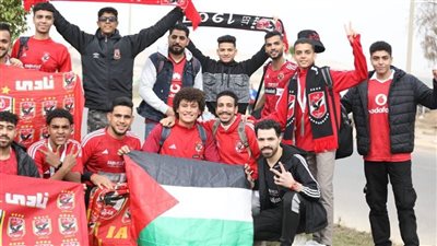 كأس العالم للأندية، استقبال جماهير الأهلي للاعبين في مطار جدة (فيديو)
