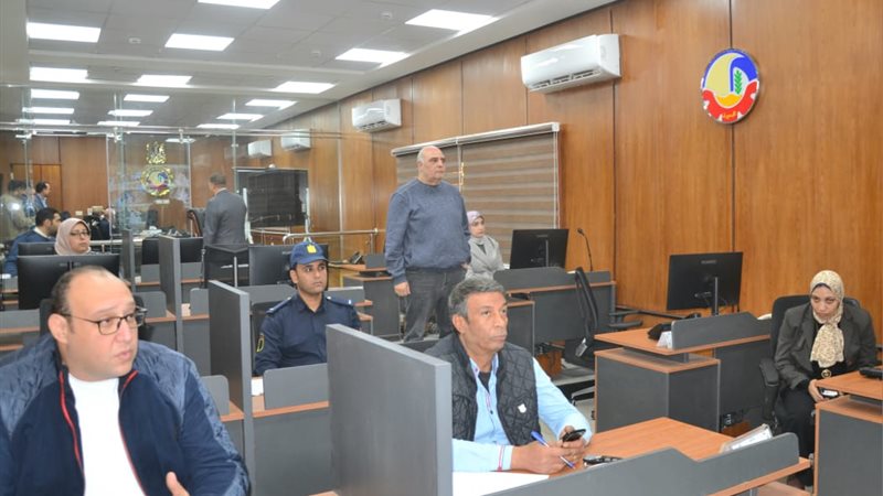غرفة العمليات بالبحيرة،