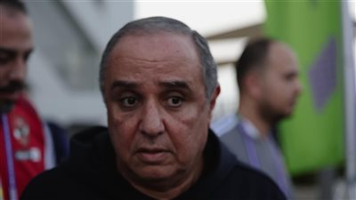 شوقي ينهي الإجراءات الطبية لبعثة الأهلي في كأس العالم للأندية مع مسئولي «فيفا»
