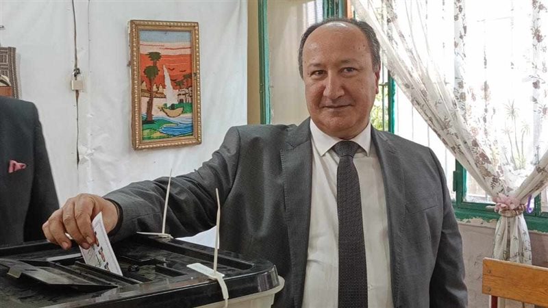 رئيس لجنة المتابعة
