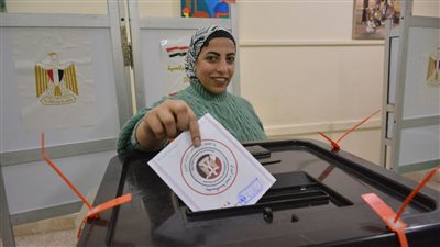 الشباب يتصدر المشهد الانتخابي بلجان جاردن سيتي في الساعات الأخيرة للانتخابات الرئاسية (صور)