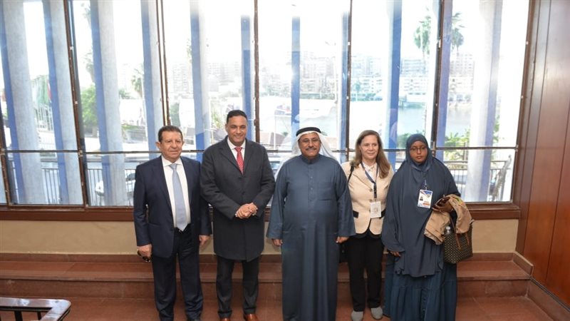 استقبال رئيس الوفد