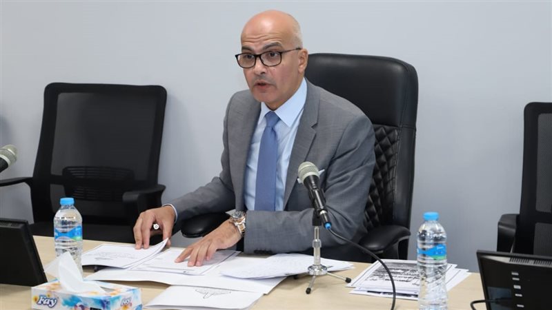 جامعة عين شمس، فيتو