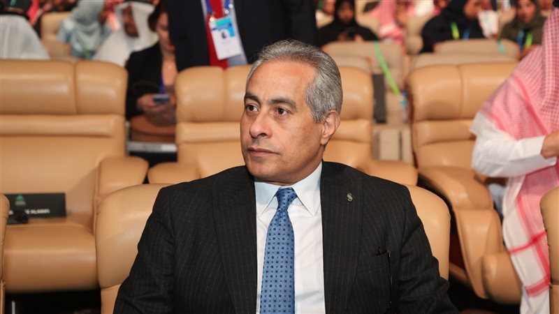 حسن شحاتة وزير العمل،فيتو